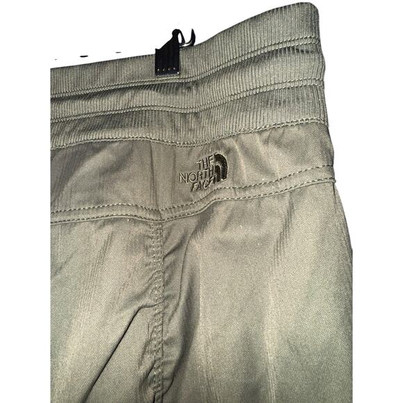 The North Face Aphrodite 2.0 Hiking Capri Women XXL Olive Green Outdoors Camping - Picture 7 of 9